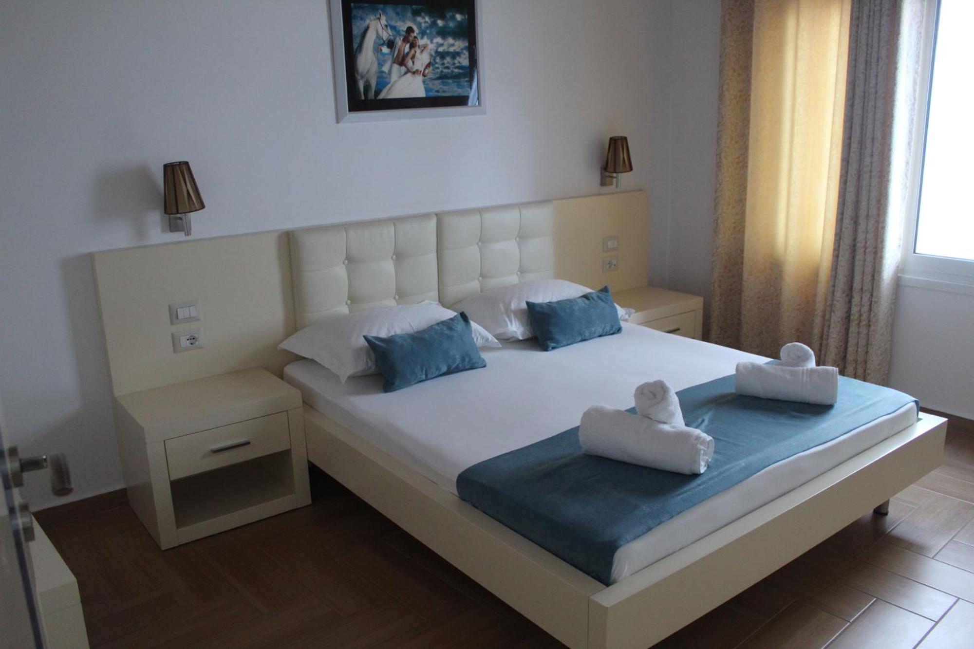 Hotel Agel Sarande Exterior photo